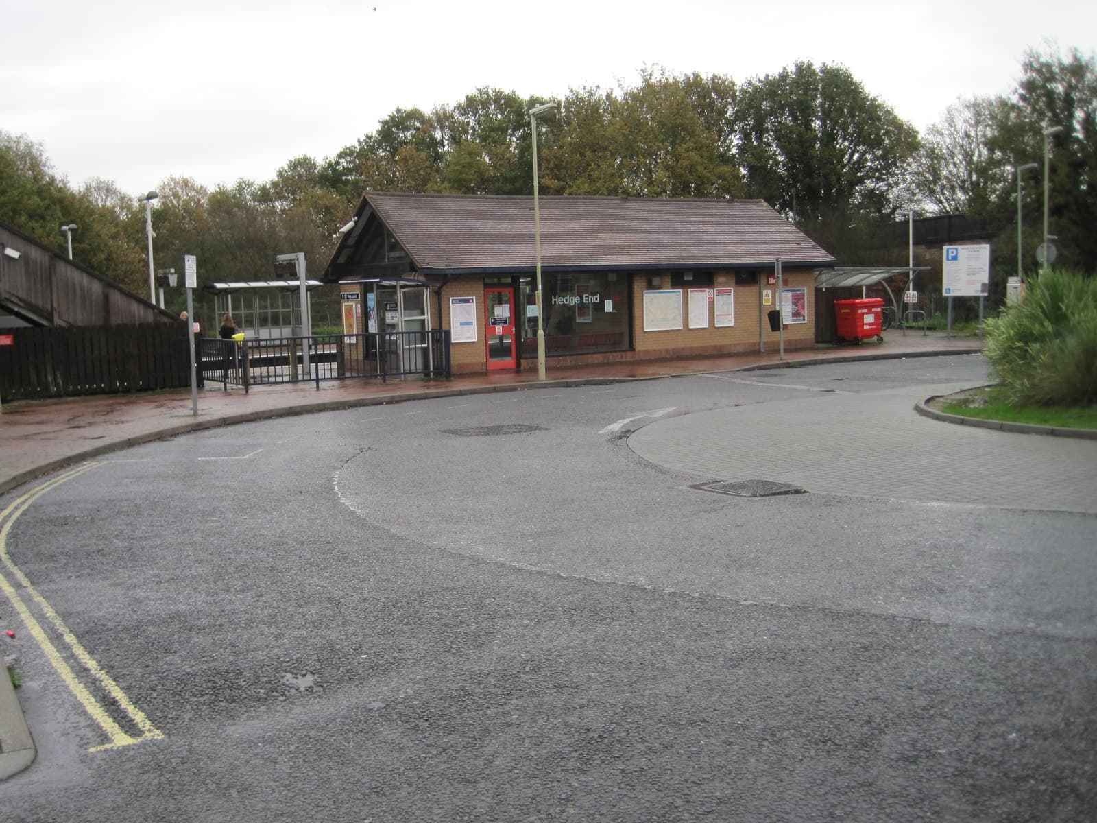 Hedge End railway station, Hampshire